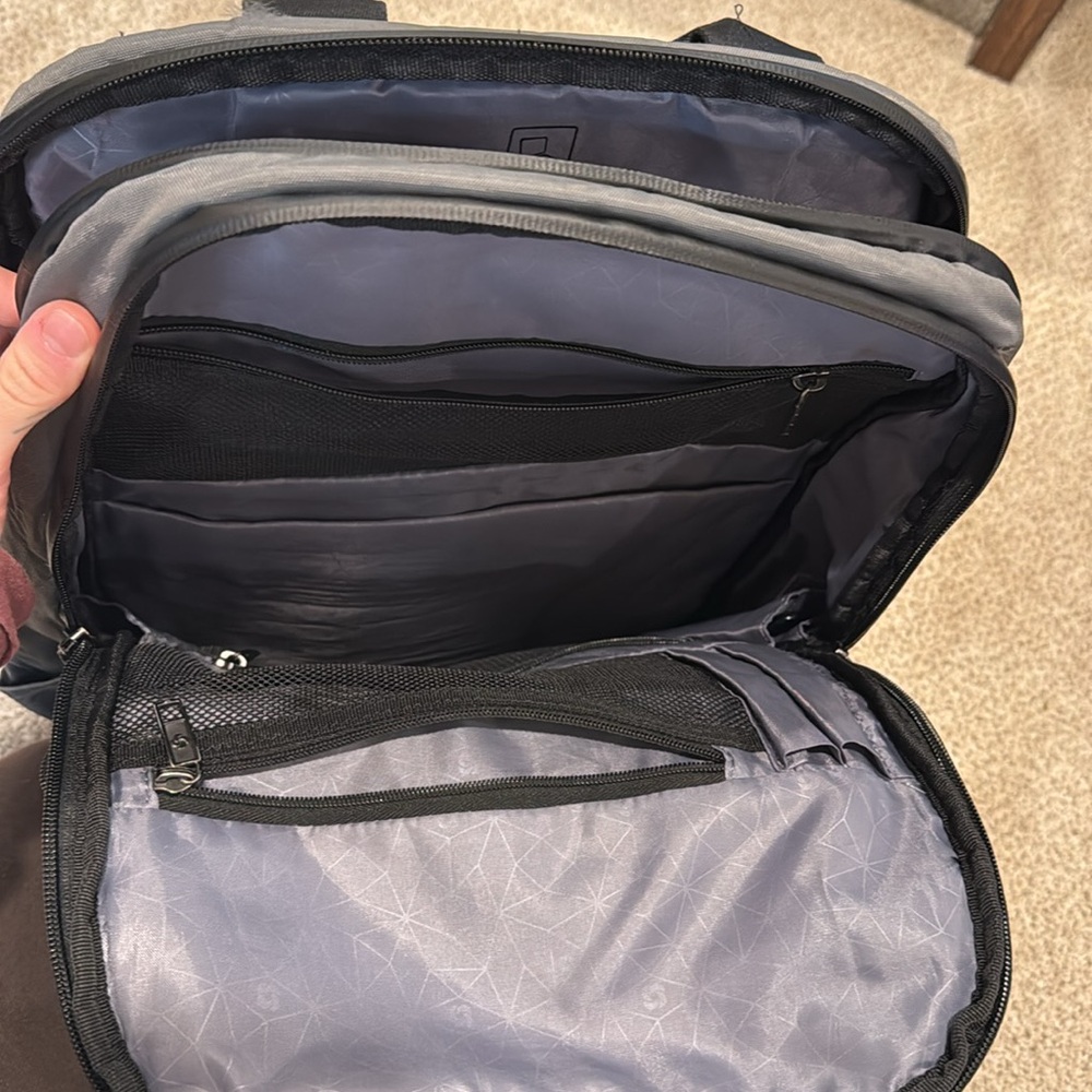 Samsonite backpack - Picture 4 of 9